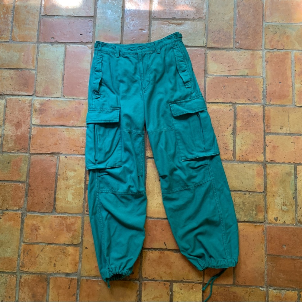 TNA Aritzia Supply Cargo Pants